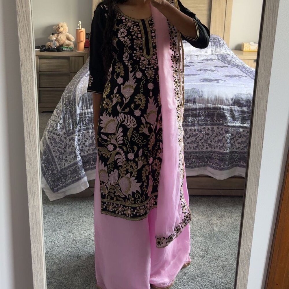 Black & Pink Palazzo